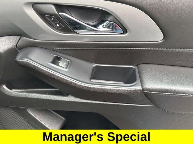 Used 2022 Chevrolet Traverse LT w/ LPO, Floor Liner Package image 43