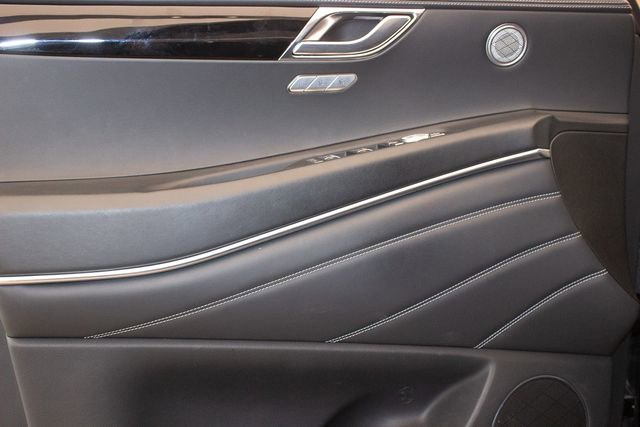 Used 2025 Genesis GV80 2.5T Standard image 21