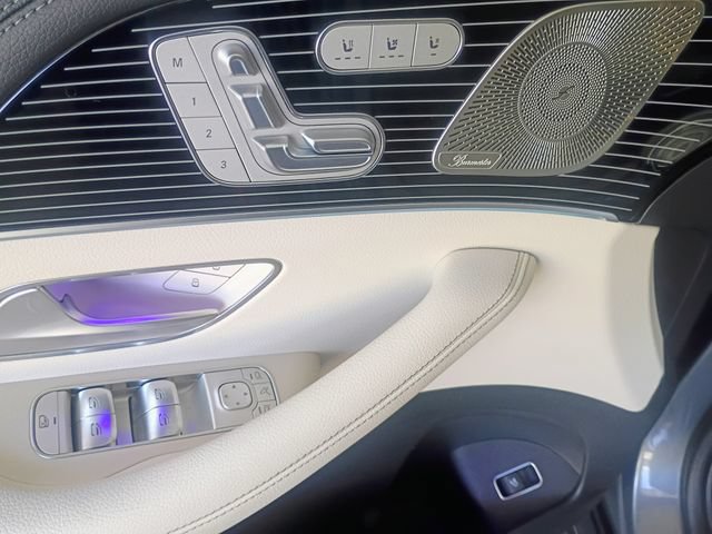 Used 2024 Mercedes-Benz GLS 580 4MATIC image 26