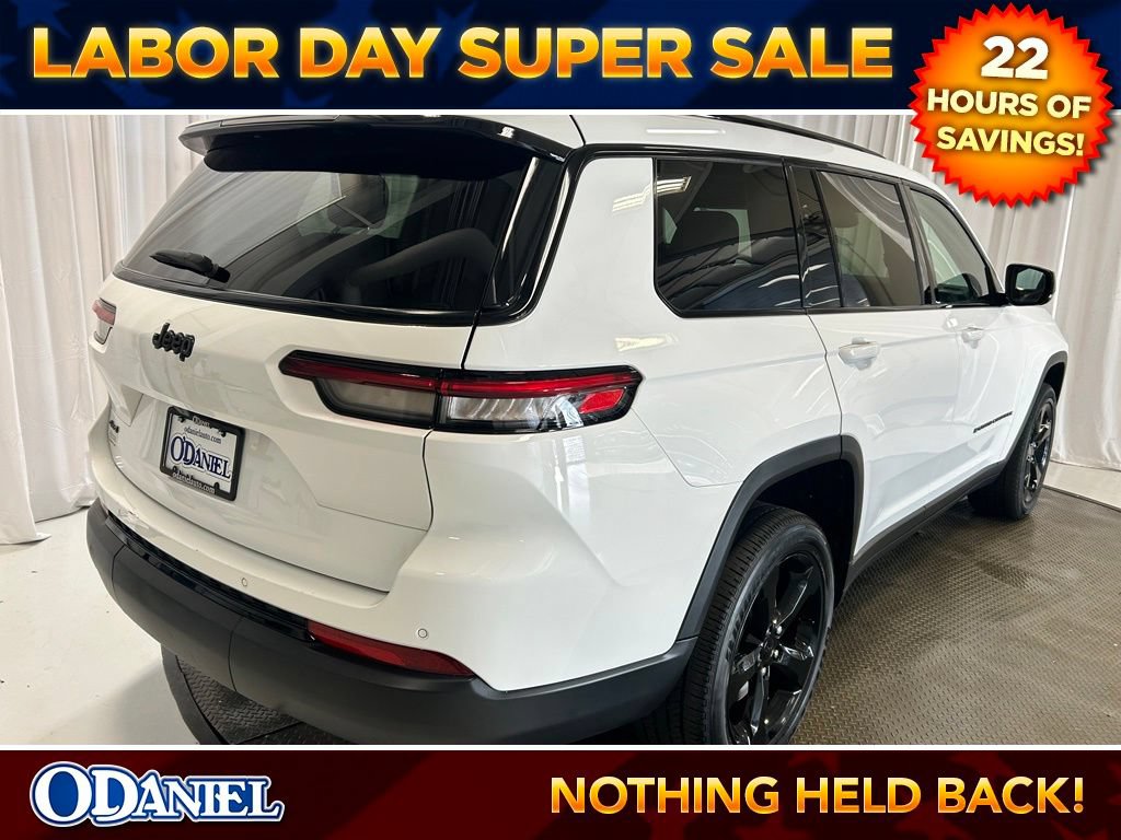 Used 2024 Jeep Grand Cherokee L Altitude AWD/4WD image 29