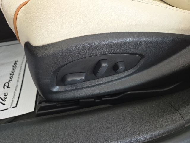 Used 2019 Chevrolet Impala Premier w/ Premier Convenience Package FWD image 43