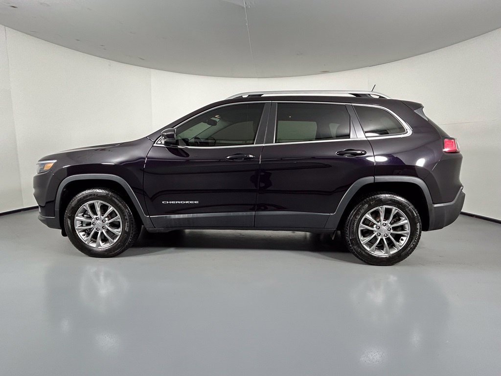 Used 2021 Jeep Cherokee Latitude Lux w/ Sun & Sound Group AWD/4WD image 4