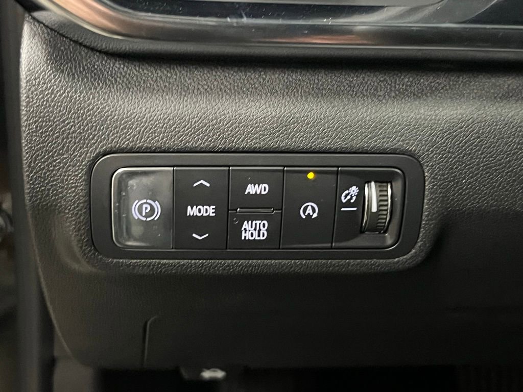 New 2025 GMC Terrain Elevation w/ Technology Package II image 15