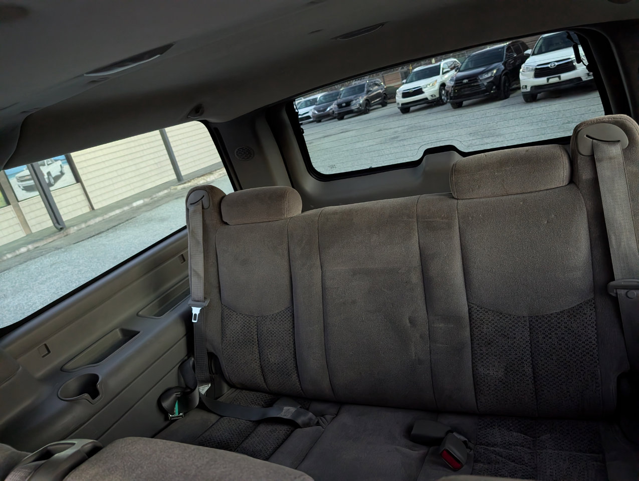 Used 2006 Chevrolet Suburban LS w/ Smart Select Package image 18