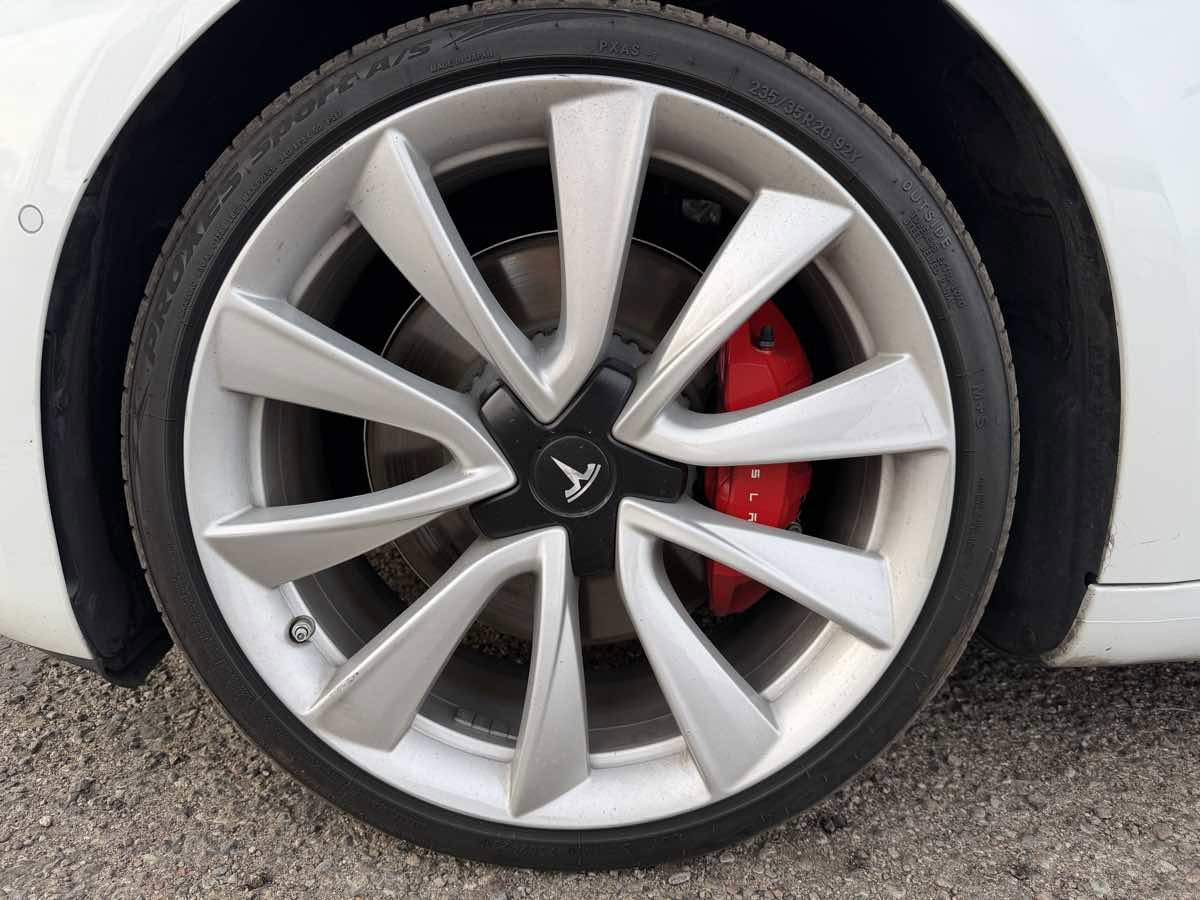 Used 2019 Tesla Model 3 Performance image 6
