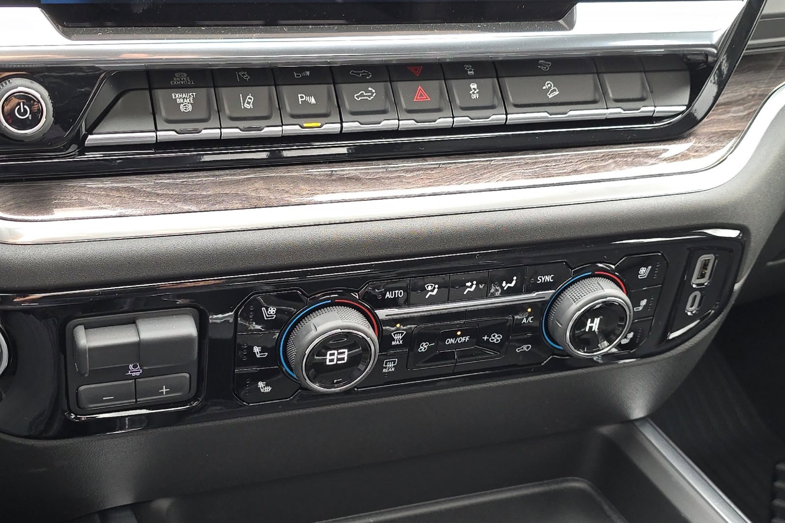 New 2025 Chevrolet Silverado 2500 LTZ w/ Trail Boss Package image 23