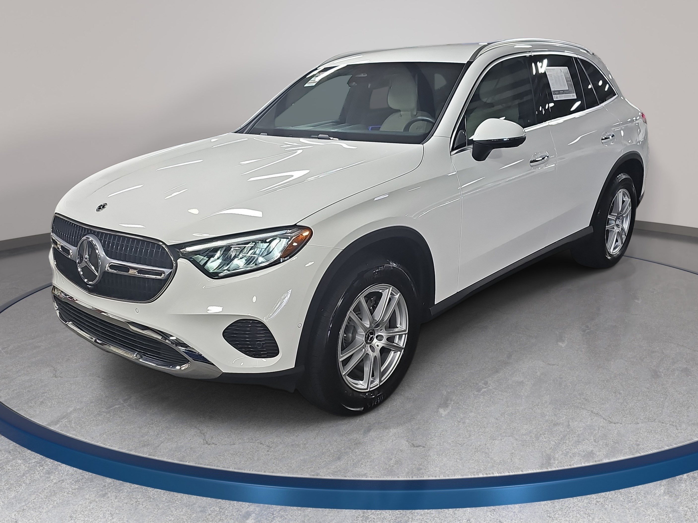 Used 2025 Mercedes-Benz GLC 300 4MATIC video 1