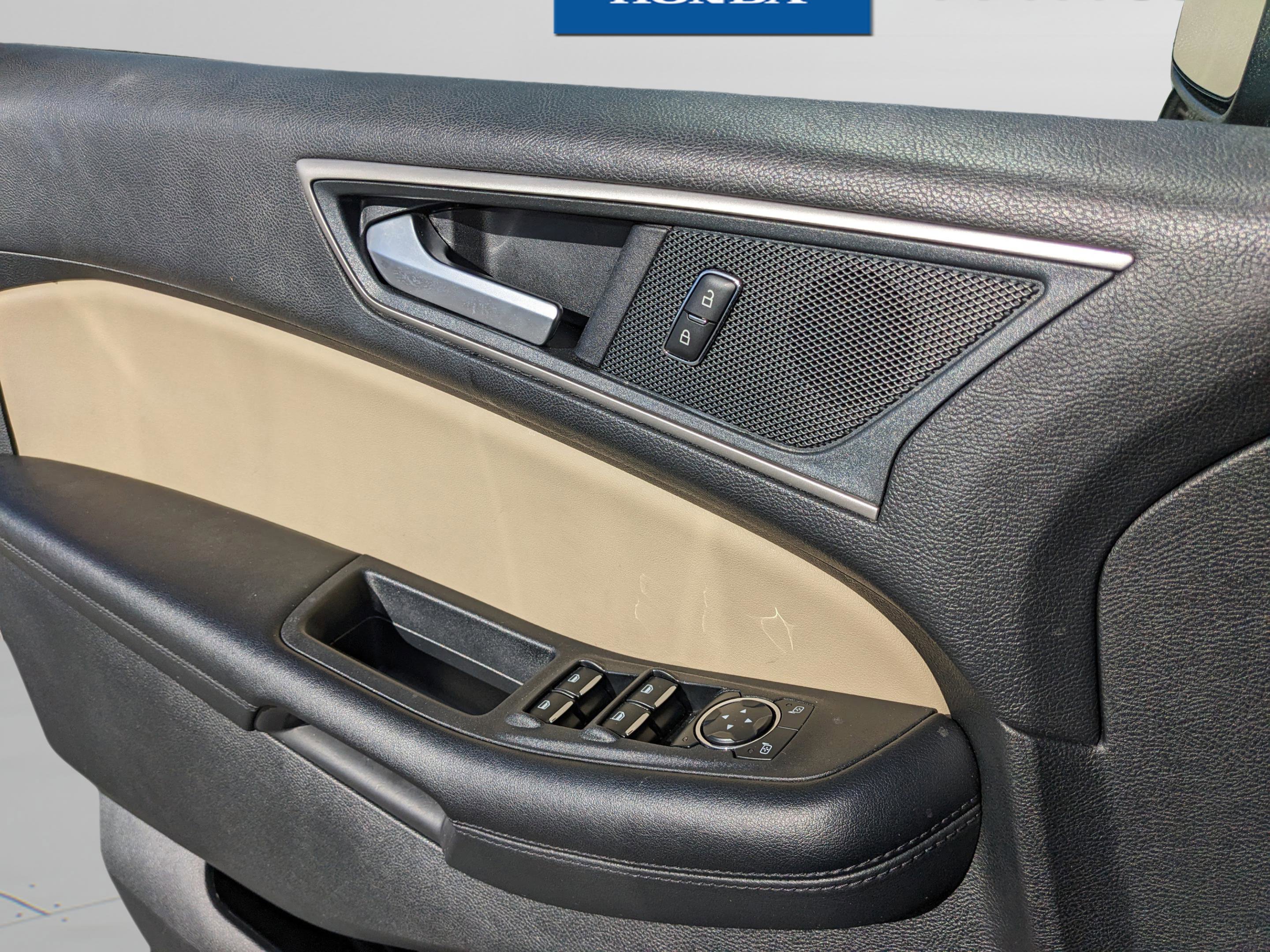 Used 2024 Ford Edge SEL image 34