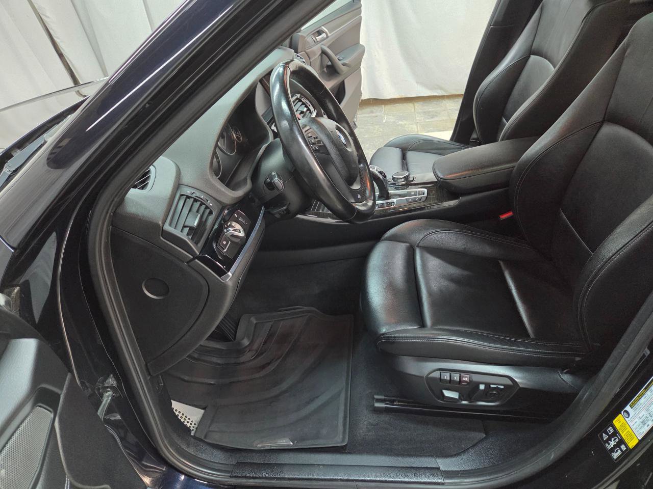 Used 2016 BMW X4 xDrive28i image 14