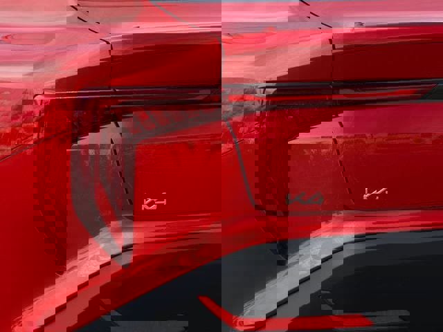 New 2025 Kia K4 EX image 11