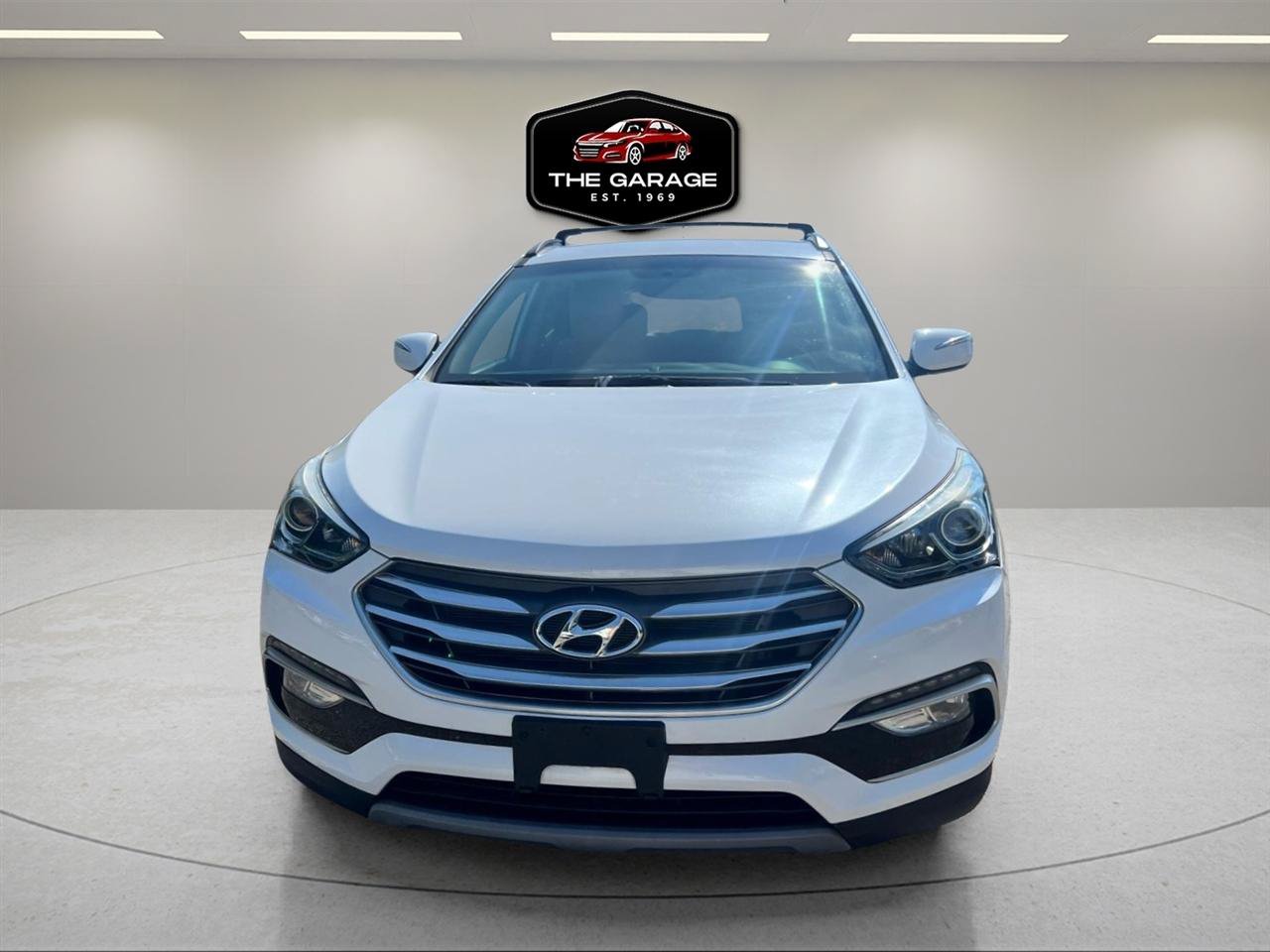 Used 2018 Hyundai Santa Fe Sport w/ 2.4L Value Package 02 AWD/4WD image 7