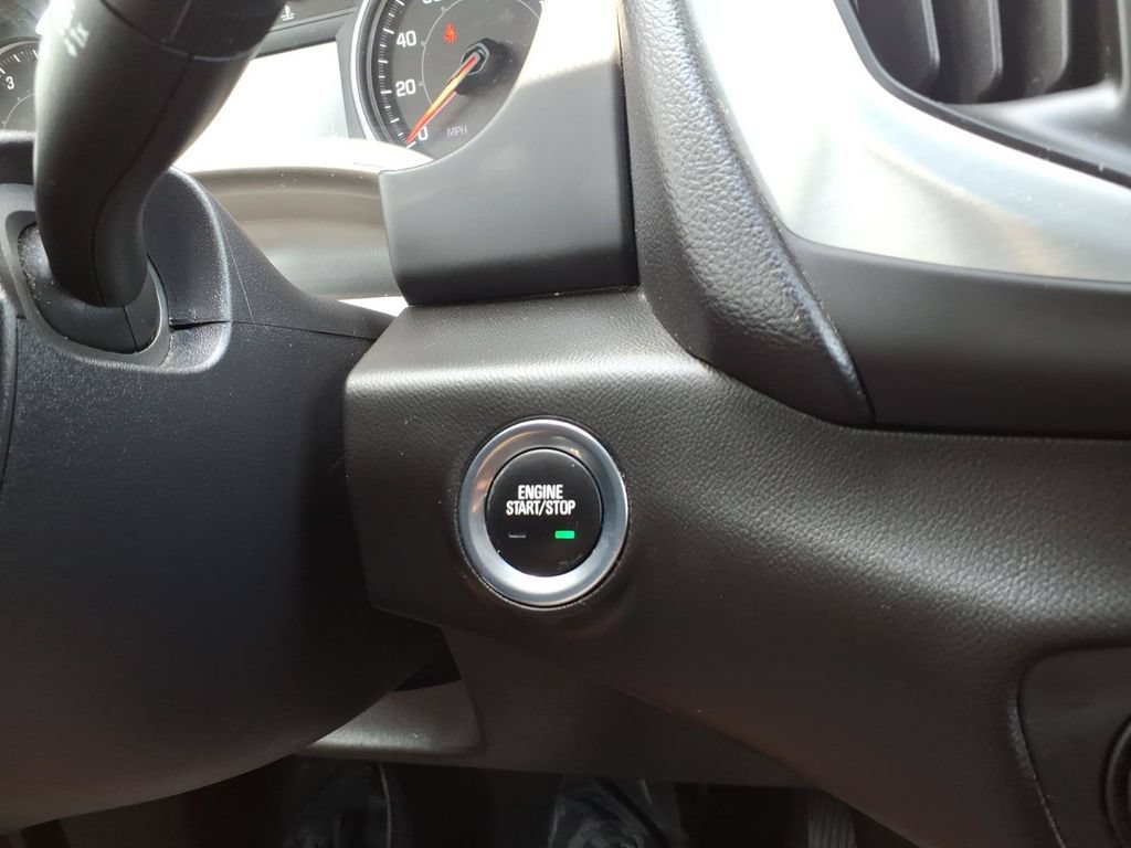 Used 2021 GMC Terrain SLE FWD image 22