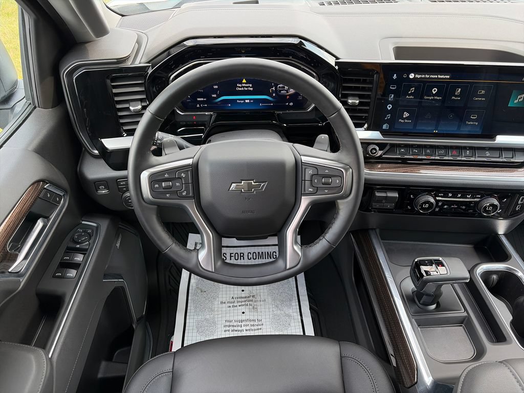 Used 2026 Chevrolet Silverado 1500 LT Trail Boss w/ LT Trail Boss Premium Package AWD/4WD image 9