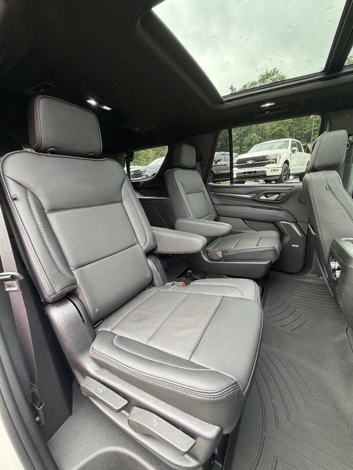 Used 2024 GMC Yukon Denali w/ Max Trailering Package AWD/4WD image 27