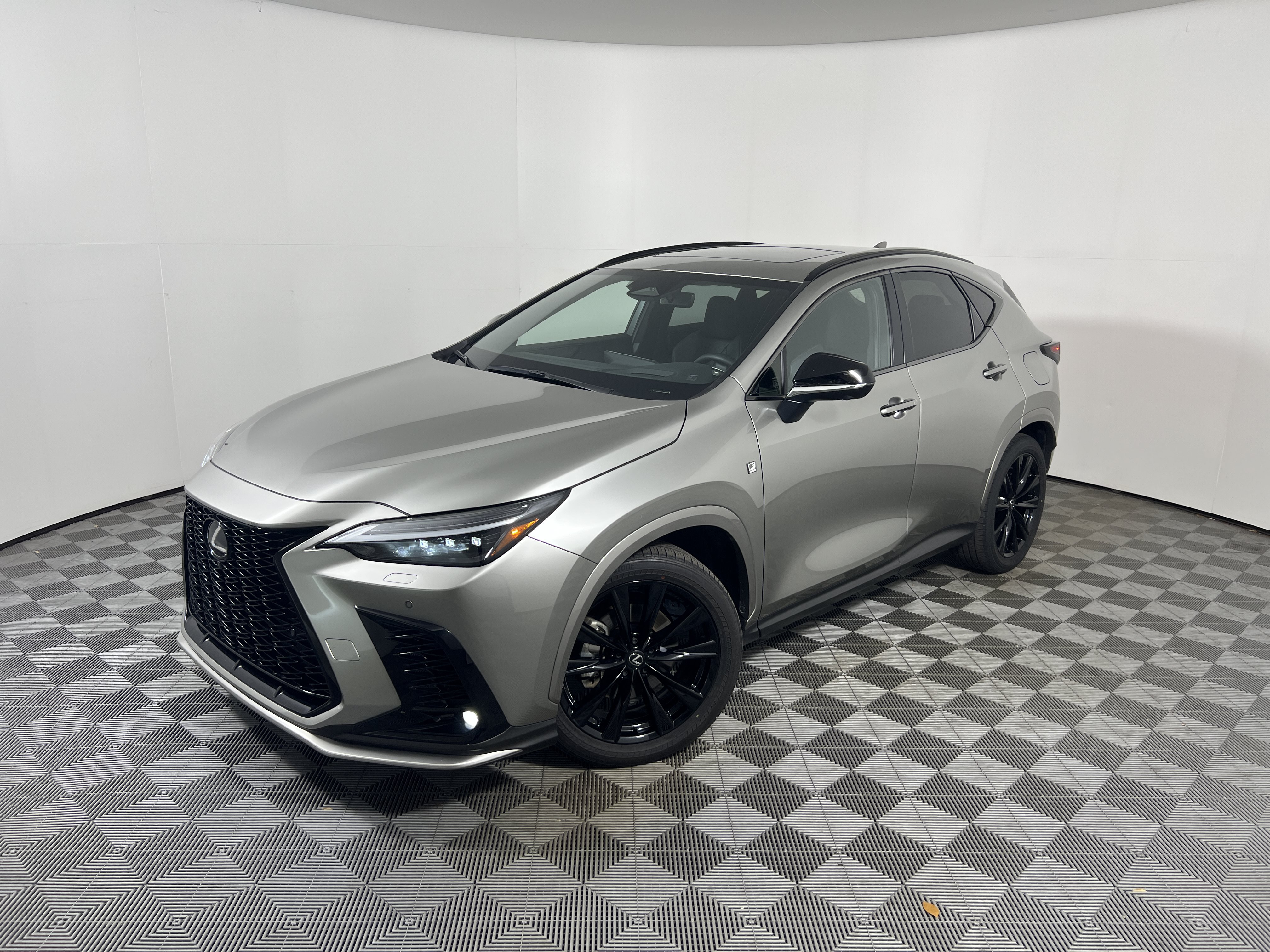 Used 2024 Lexus NX 450h+ F Sport w/ Vision Package AWD/4WD image 1