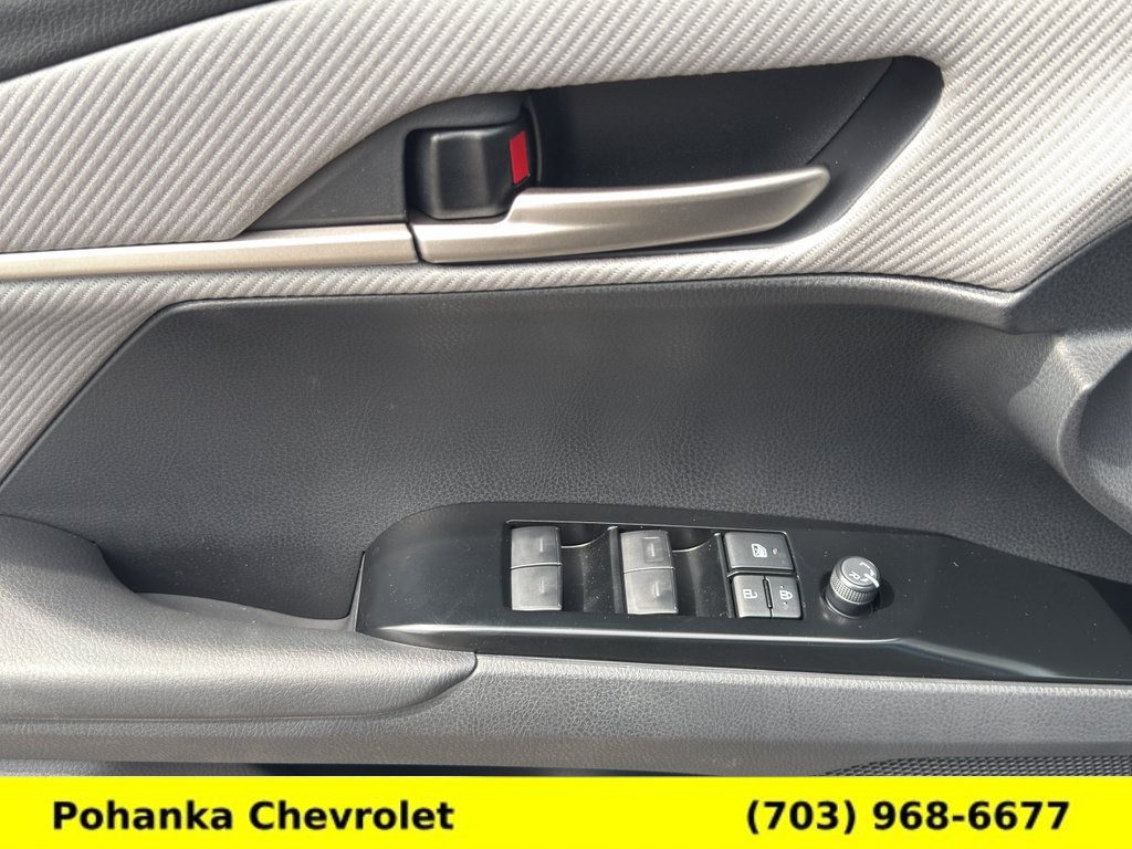 Used 2026 Toyota Camry SE w/ Convenience Package FWD image 21