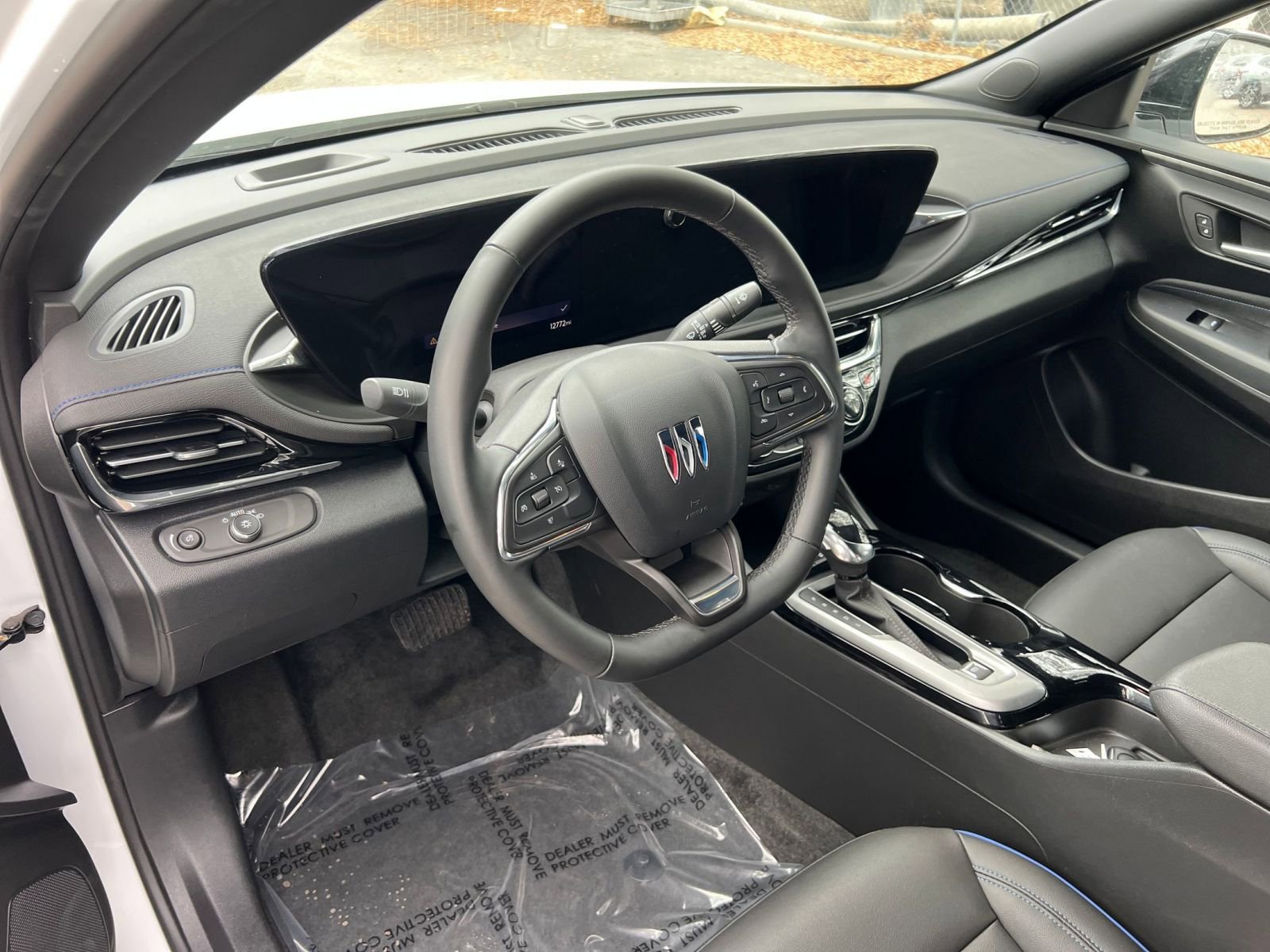 Used 2025 Buick Envista Sport Touring FWD image 30