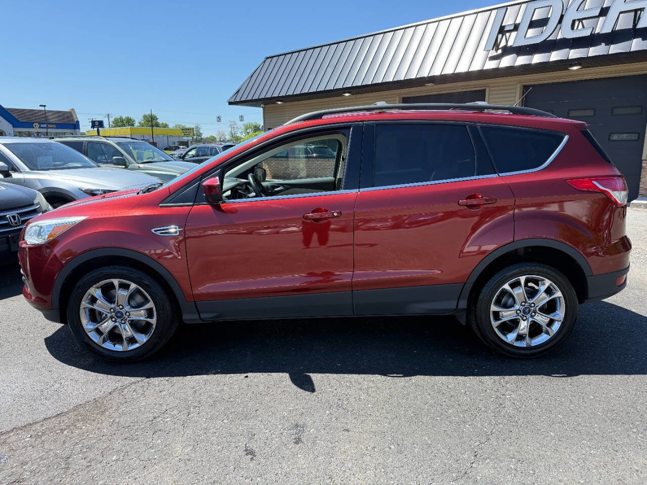 Used 2015 Ford Escape SE w/ Equipment Group 201A AWD/4WD image 8