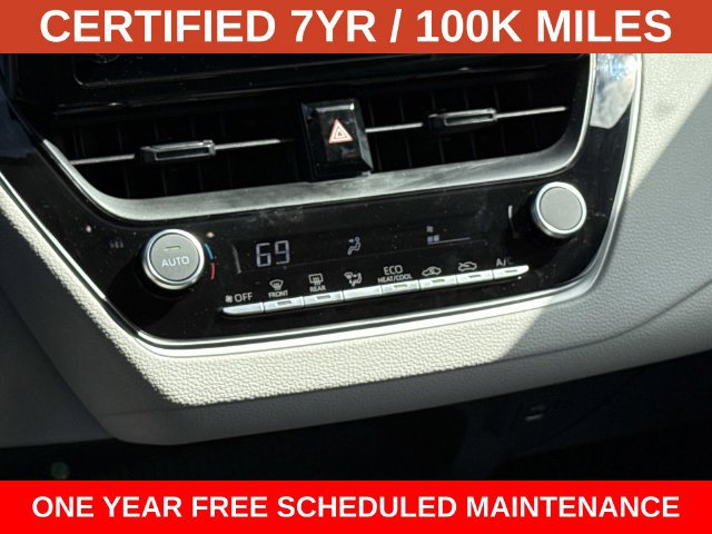 Used 2025 Toyota Corolla LE FWD image 21