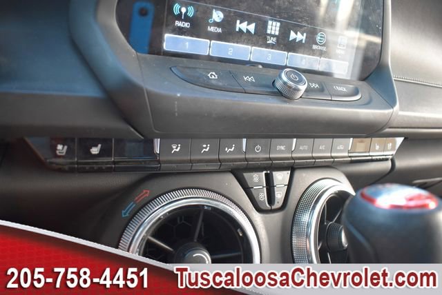Used 2018 Chevrolet Camaro SS image 38