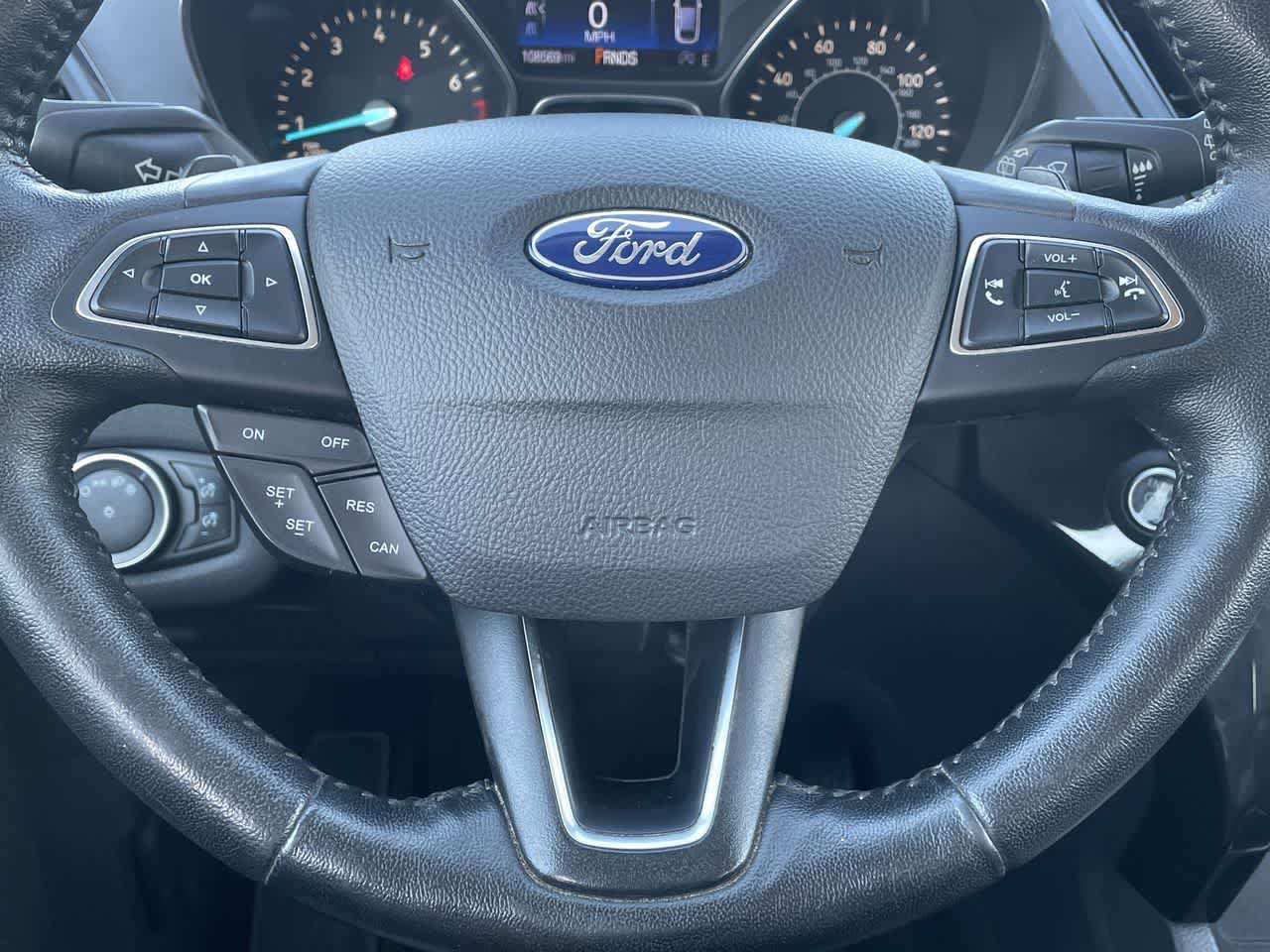 Used 2017 Ford Escape Titanium AWD/4WD image 10