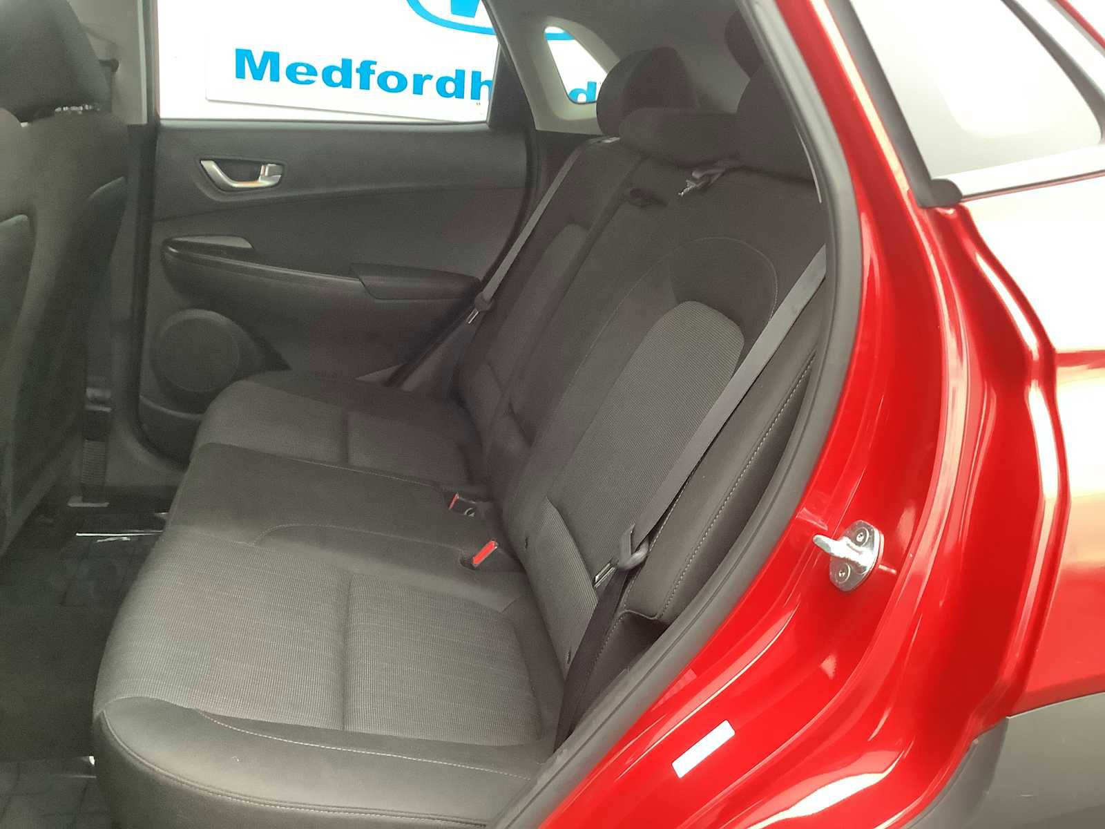 Used 2022 Hyundai Kona SEL w/ Convenience Package image 12