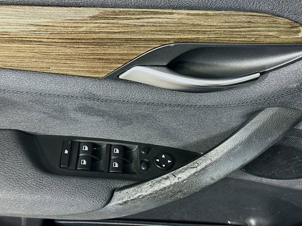 Used 2014 BMW X1 xDrive28i image 19