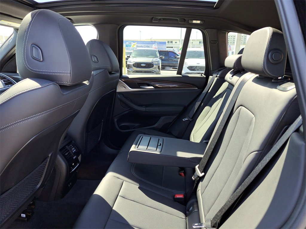 Used 2024 BMW X3 sDrive30i w/ Convenience Package w/ZPA image 5