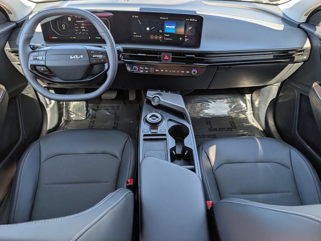 Certified 2025 Kia EV6 Light AWD/4WD image 21