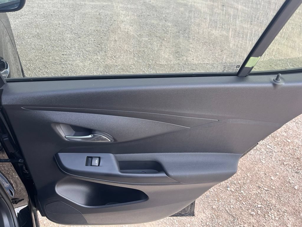 Used 2026 Buick Envista Preferred FWD image 31