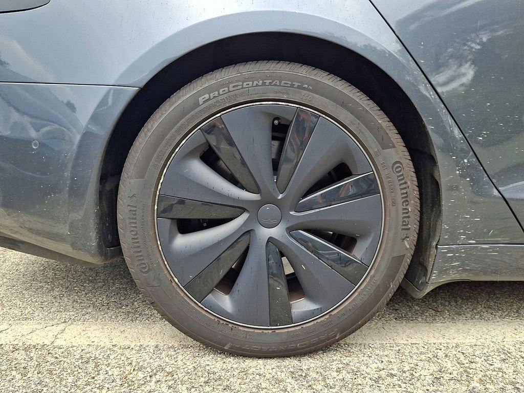 Used 2022 Tesla Model S AWD/4WD image 4
