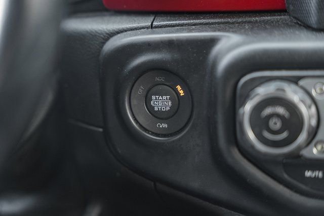 Used 2021 Jeep Wrangler Unlimited Rubicon image 39