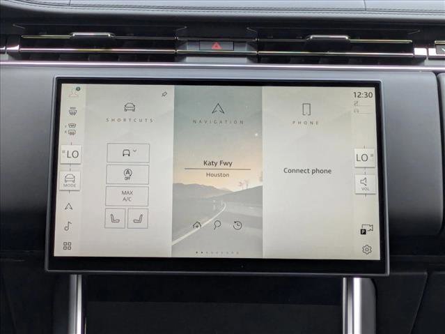 New 2025 Land Rover Range Rover SE image 12