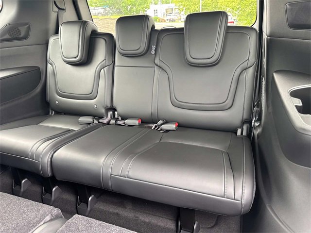 New 2025 Nissan Armada PRO-4X image 17