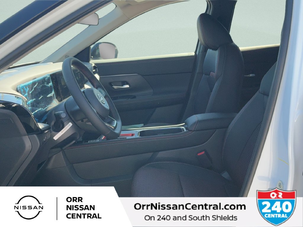 New 2027 Nissan Kicks SR AWD/4WD image 17
