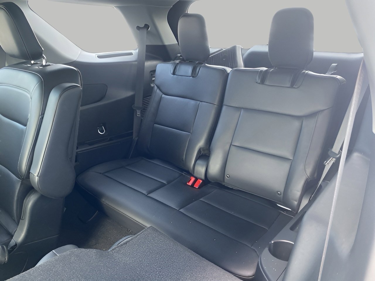 Used 2023 Ford Explorer XLT w/ Equipment Group 202A image 39