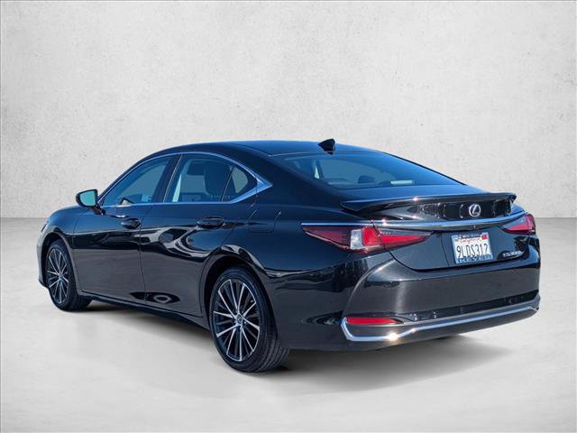 Used 2024 Lexus ES 300h w/ Premium Package FWD image 9