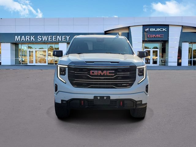Used 2023 GMC Sierra 1500 AT4 w/ AT4 Premium Package AWD/4WD image 2