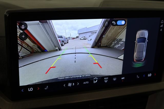 Used 2025 Ford Explorer Active RWD image 25