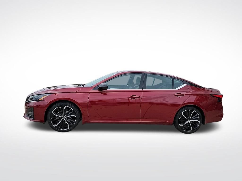 Used 2024 Nissan Altima 2.5 SR FWD video 2