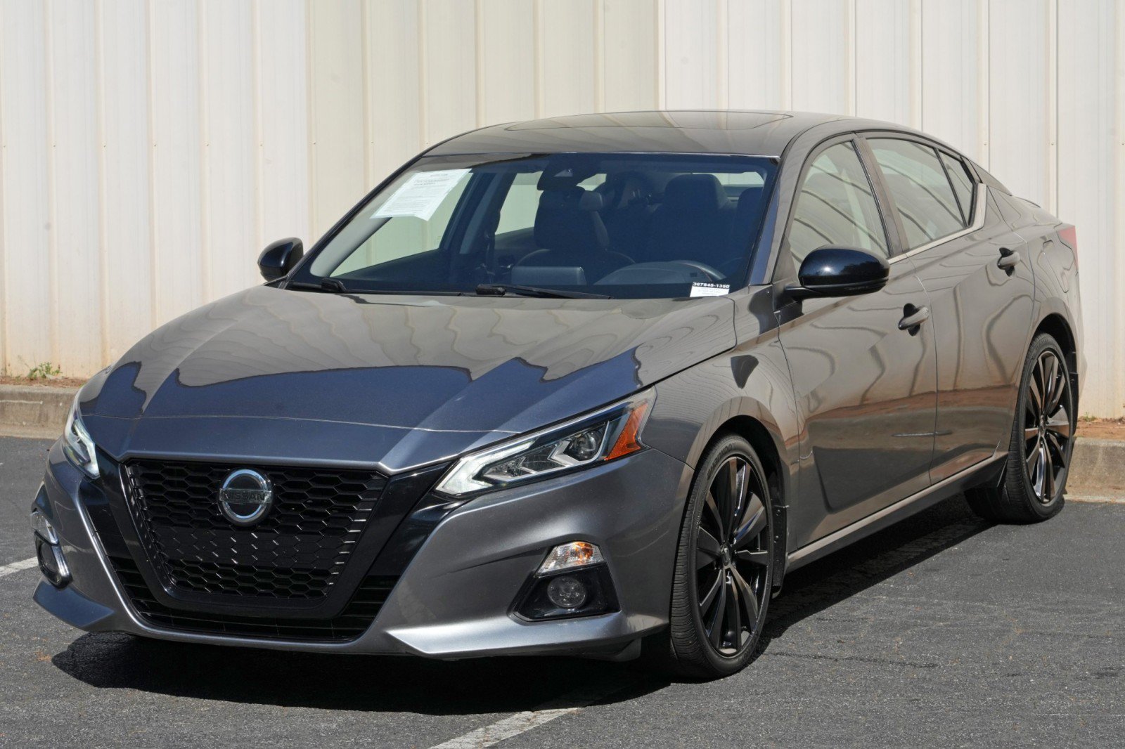 Used 2022 Nissan Altima 2.5 SR w/ Midnight Edition Package FWD image 41