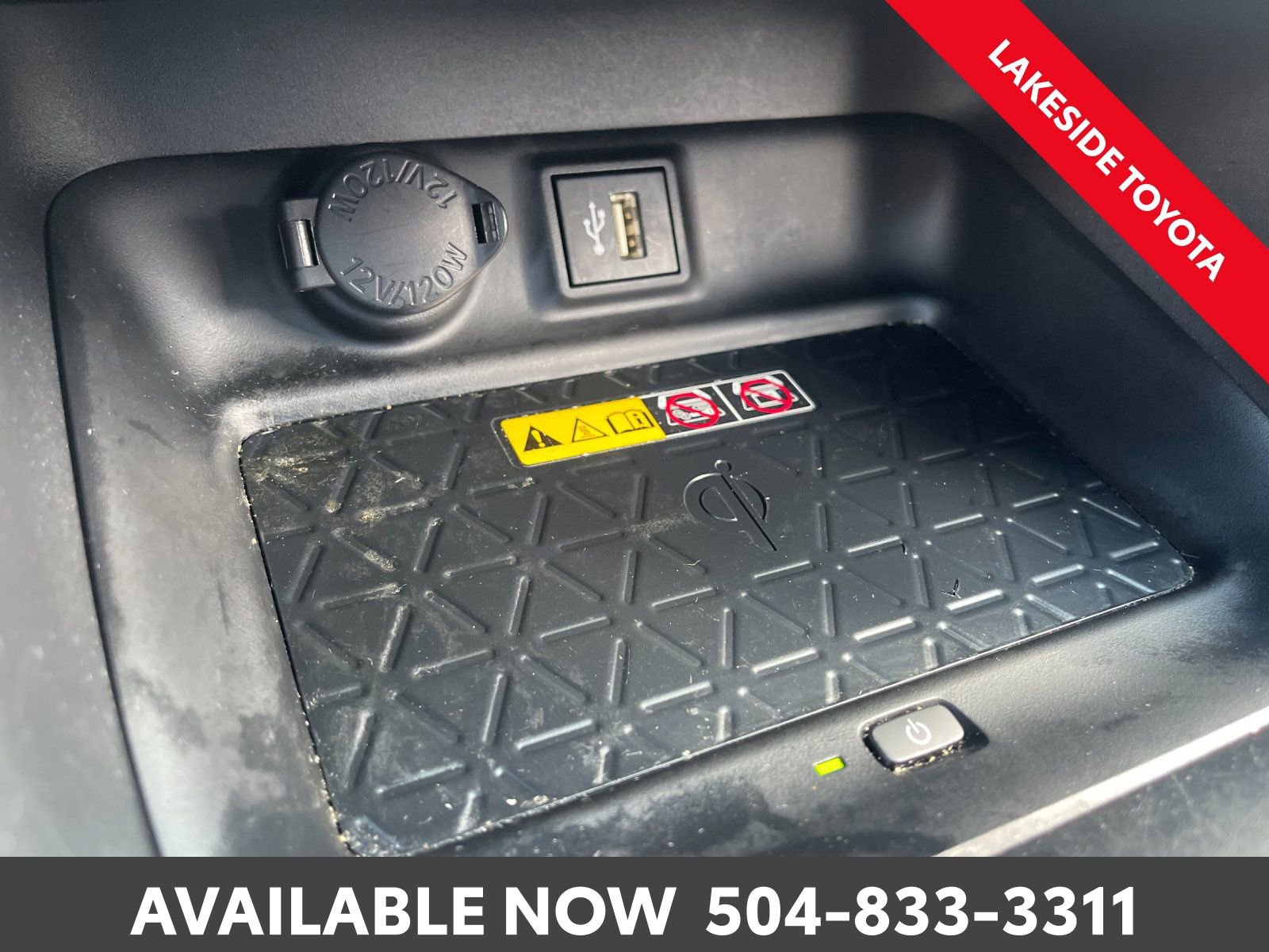 Used 2023 Toyota RAV4 XLE Premium image 34