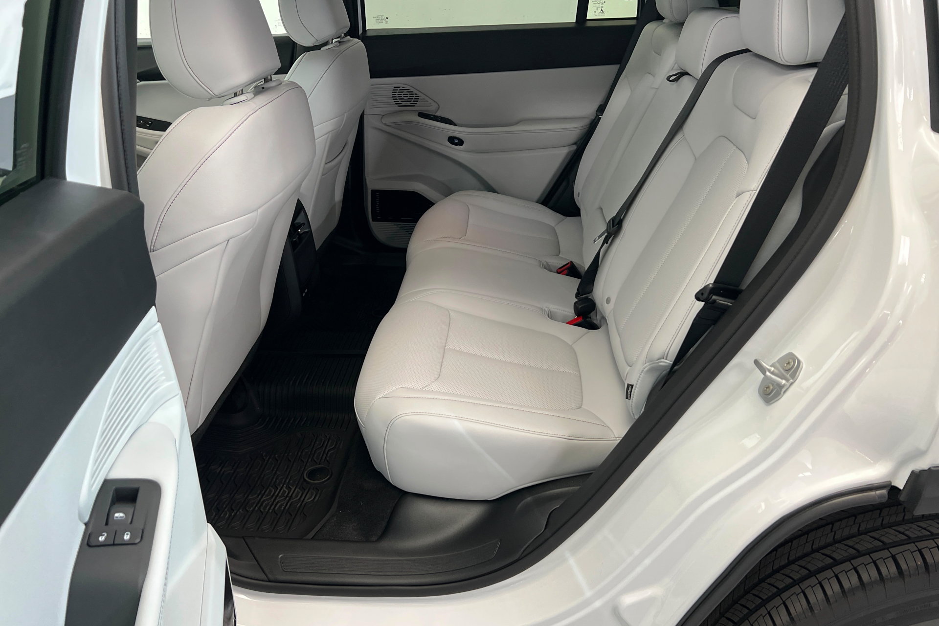 New 2026 Jeep Cherokee Limited AWD/4WD image 21