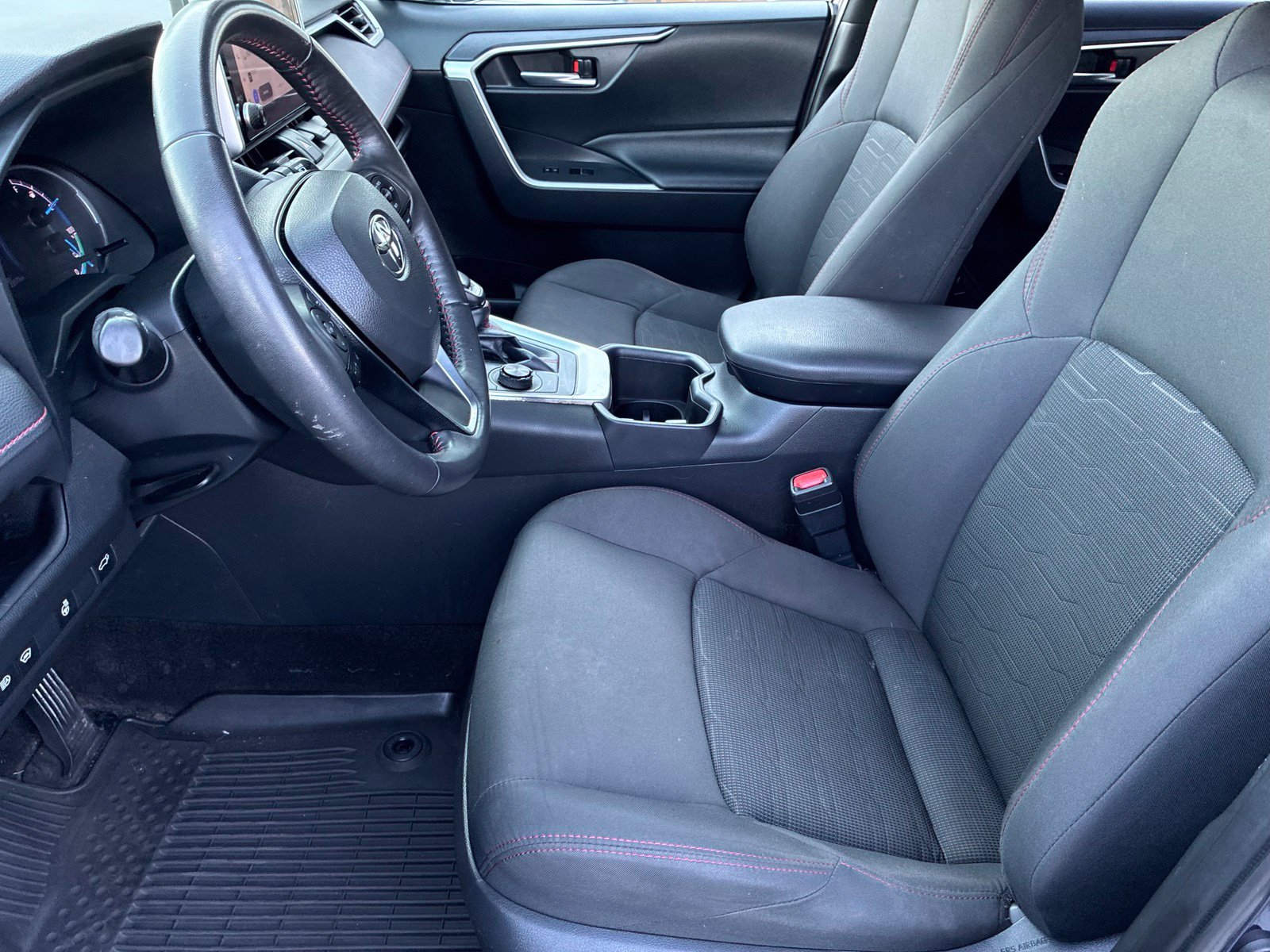 Used 2024 Toyota RAV4 SE w/ Weather & Moonroof Package AWD/4WD image 14