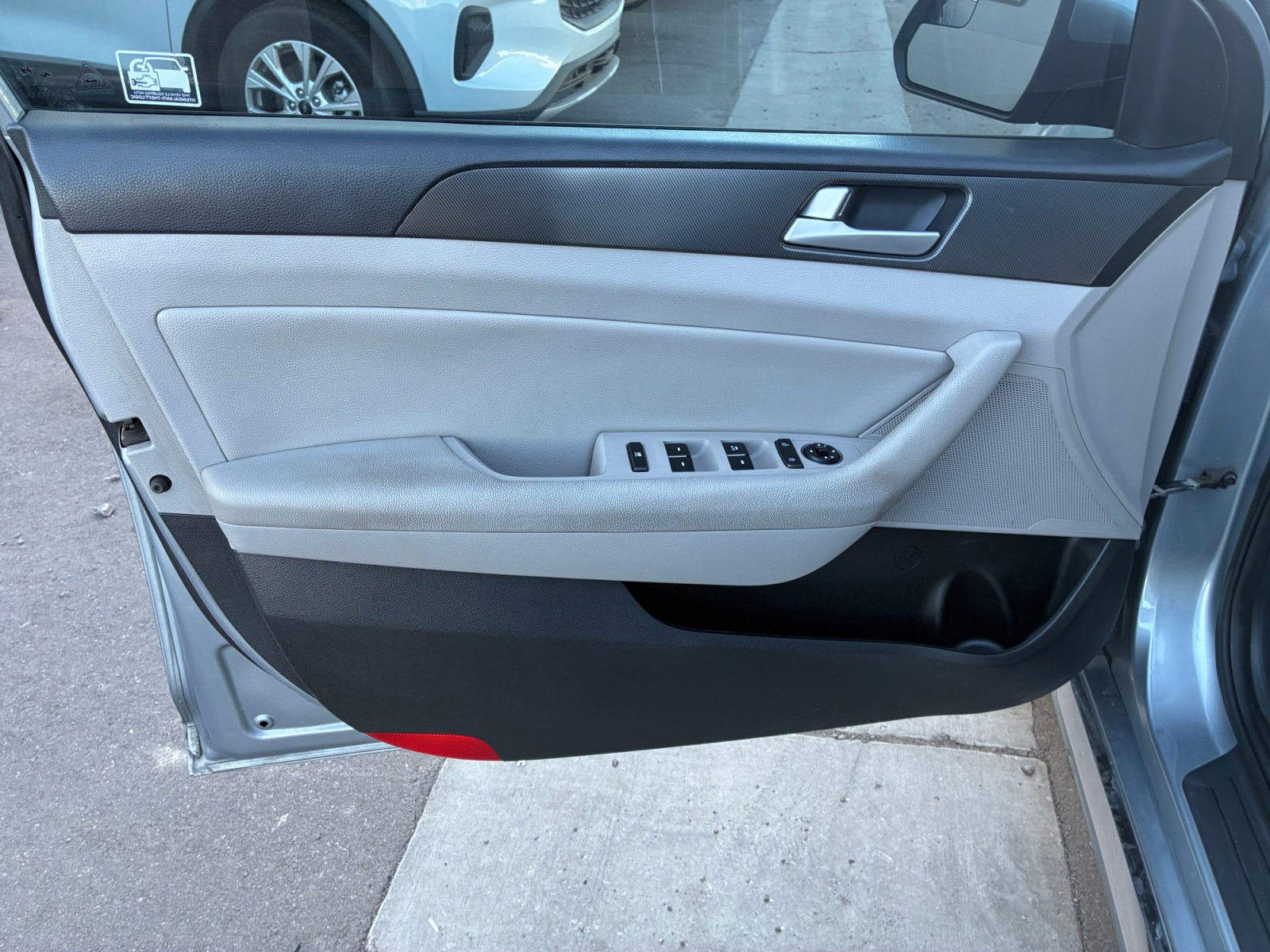 Used 2017 Hyundai Sonata Sport image 15