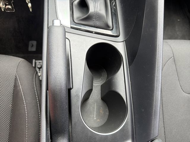 Used 2021 Hyundai Elantra SE FWD image 31