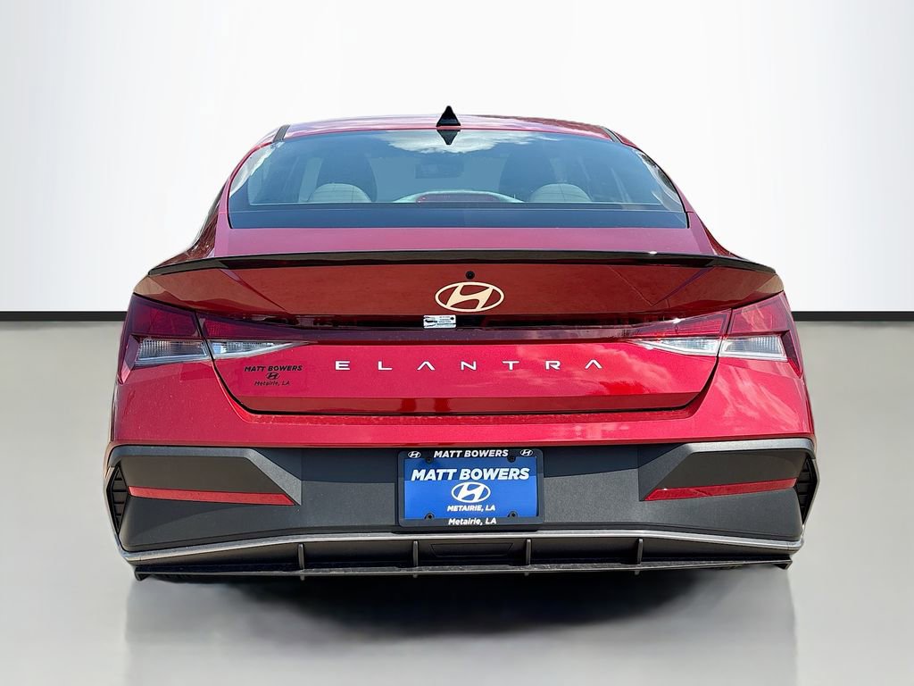 New 2025 Hyundai Elantra Sport image 6