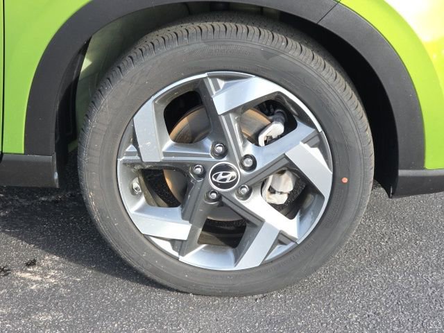 Certified 2023 Hyundai Venue SEL image 22