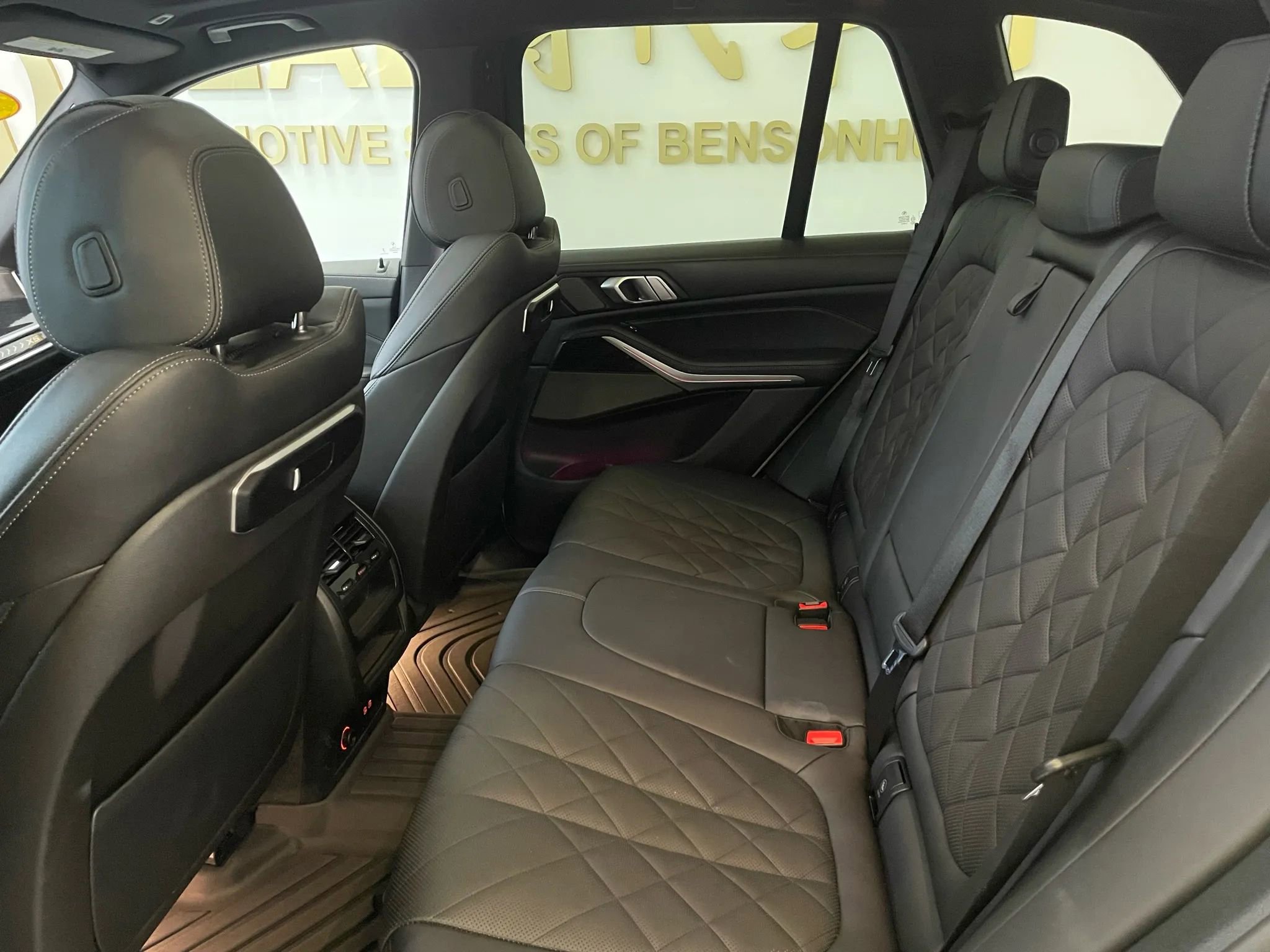 Used 2024 BMW X5 xDrive40i w/ M Sport Package image 20