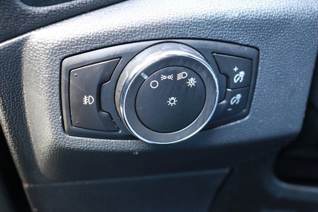 Used 2019 Ford EcoSport SE w/ SE Convenience Package image 24